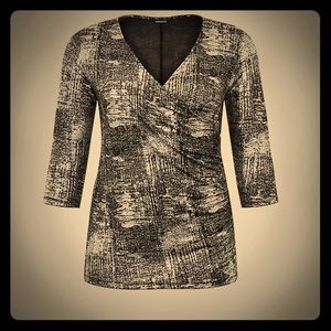 Torrid 2X Black Foil Blouse NWT